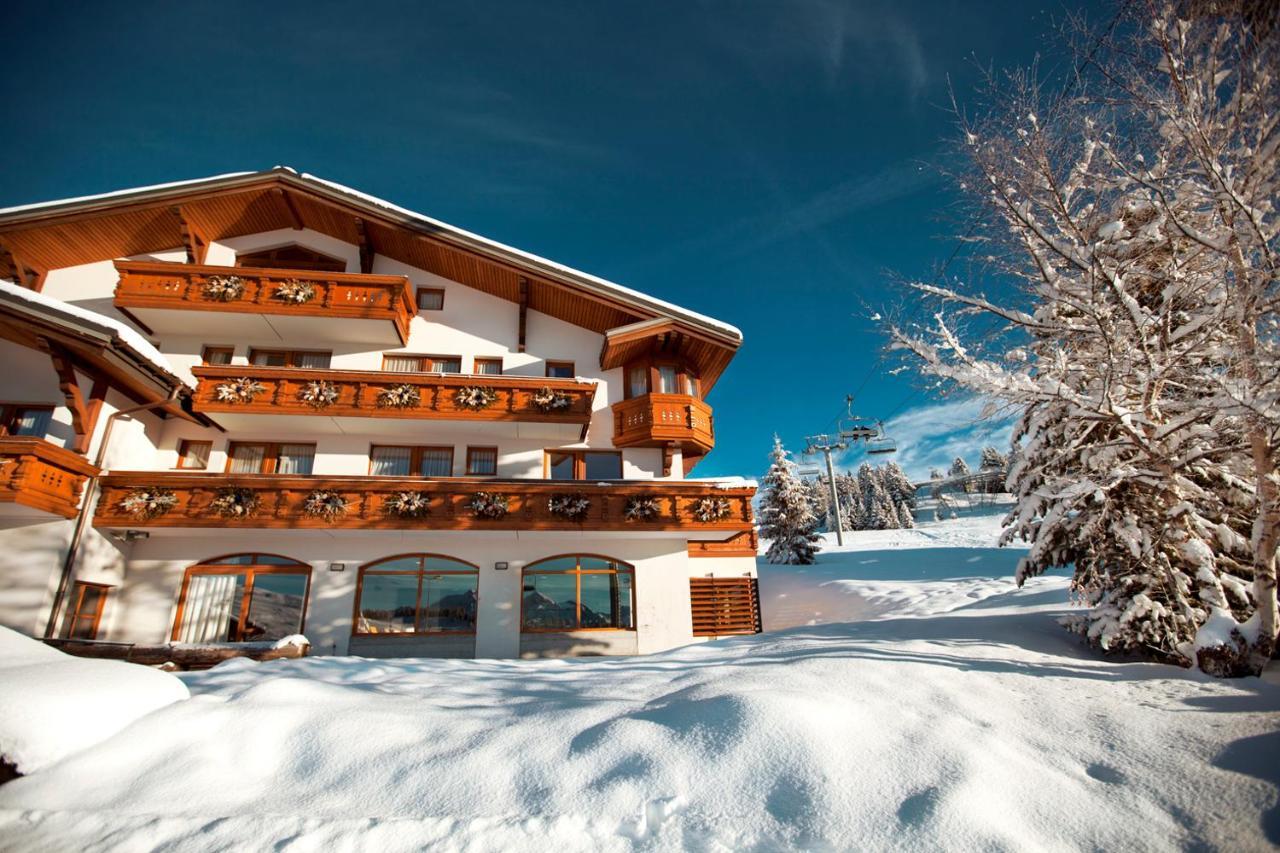 Le Calgary Hotel Les Saisies Kültér fotó