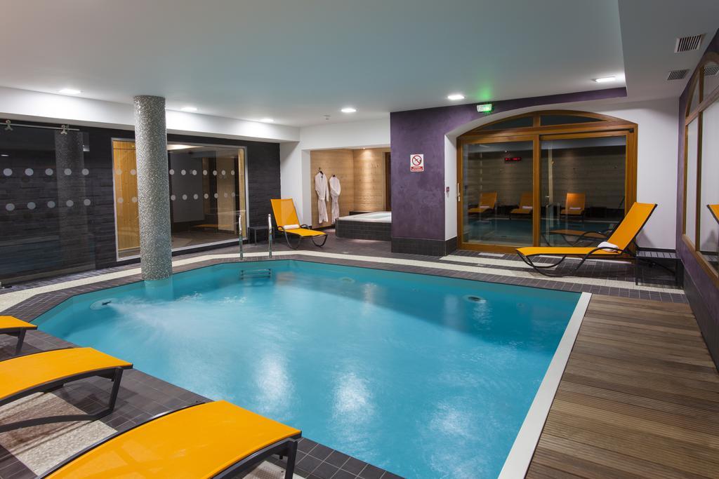 Le Calgary Hotel Les Saisies Kültér fotó