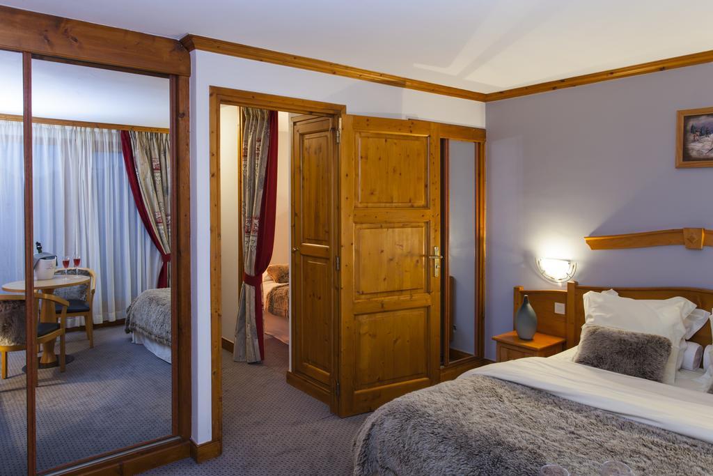 Le Calgary Hotel Les Saisies Kültér fotó