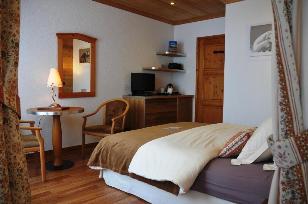 Le Calgary Hotel Les Saisies Szoba fotó