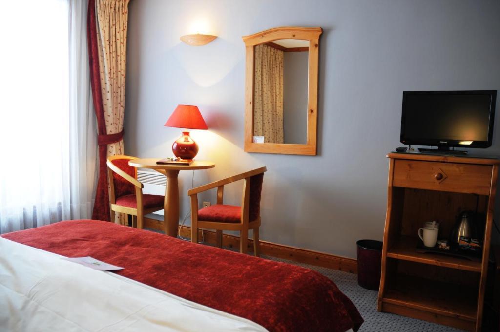 Le Calgary Hotel Les Saisies Szoba fotó