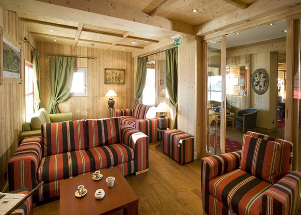 Le Calgary Hotel Les Saisies Kültér fotó